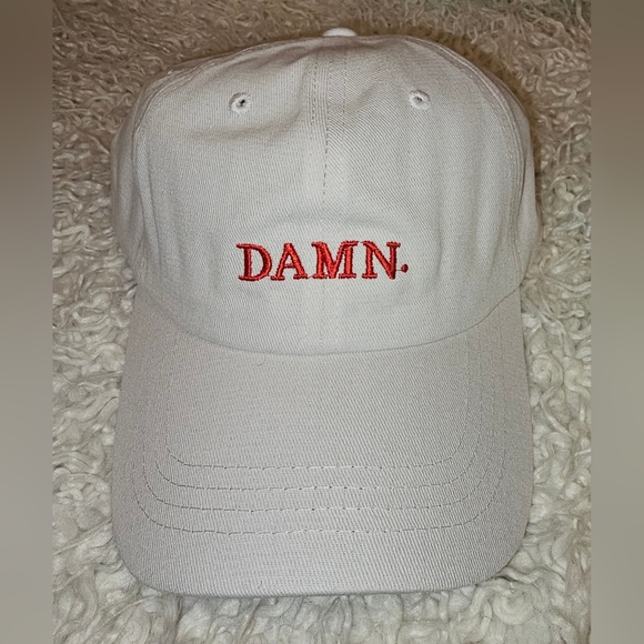 New "DAMN" hat based on Kendrick Lamar pulitzer winning album / White & Red - Picture 1 of 5